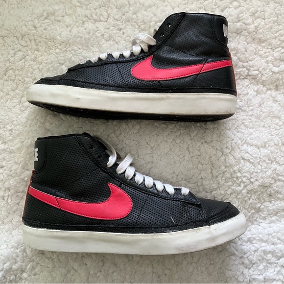 Nike Blazers sneakers US7 - Picture 2 of 10